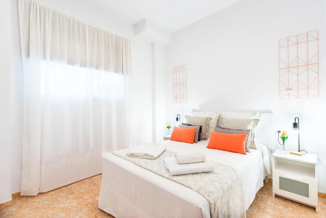 Wintowinrentals Great Apartment, Amazing Location In Parque Mediterraneo Малага Испания