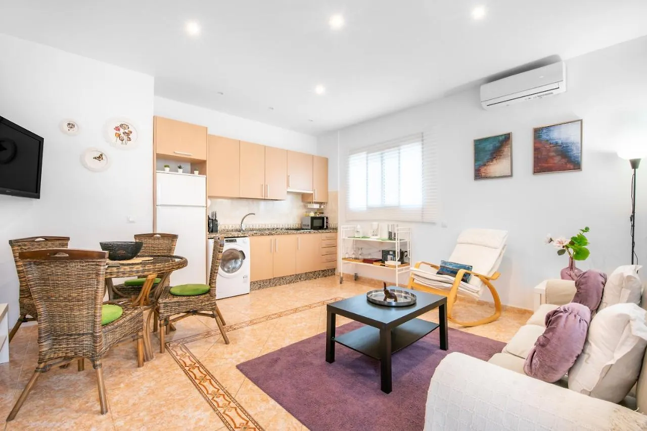 Wintowinrentals Great Apartment, Amazing Location In Parque Mediterraneo Малага Апартаменты