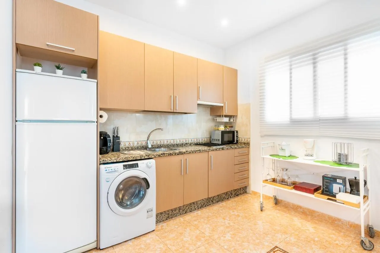 Wintowinrentals Great Apartment, Amazing Location In Parque Mediterraneo Малага